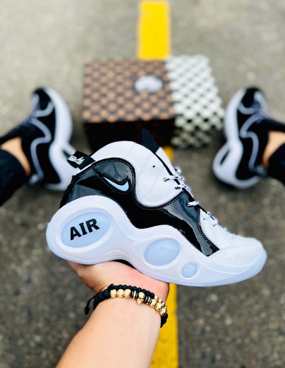 NIKE AIR FLIGHT 95